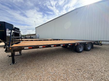 New 2026 Diamond T 102” x 25’ Dual Tandem Flatdeck Trailer, GVWR 24000#, Maxx Ramps Flatbed Trailer