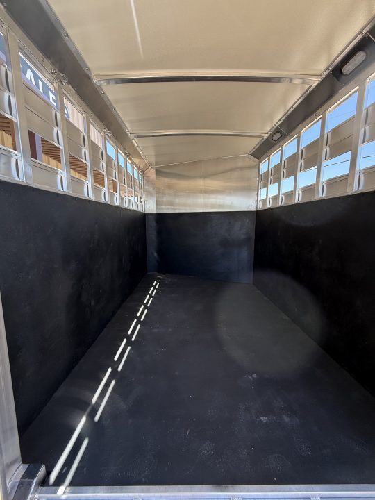 New 2027 Hart Trailer SHORT GO Horse Trailer