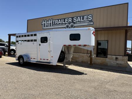 New 2027 Hart Trailer SHORT GO Horse Trailer