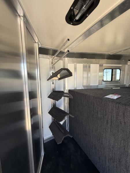 New 2027 Hart Trailer SHORT GO Horse Trailer