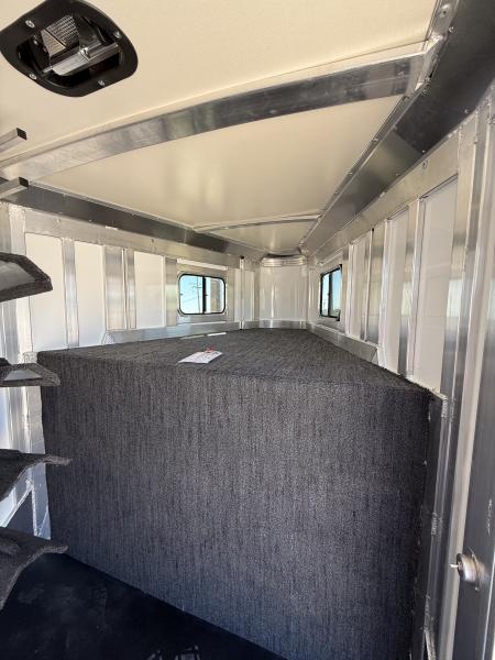 New 2027 Hart Trailer SHORT GO Horse Trailer
