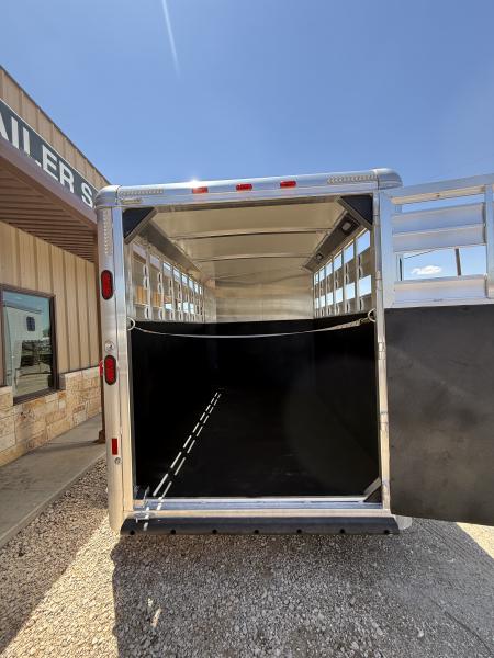 New 2027 Hart Trailer SHORT GO Horse Trailer