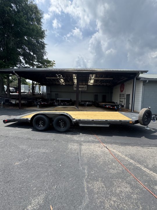 New 2027 Diamond C Trailers GTF235 18X83 Car Hauler