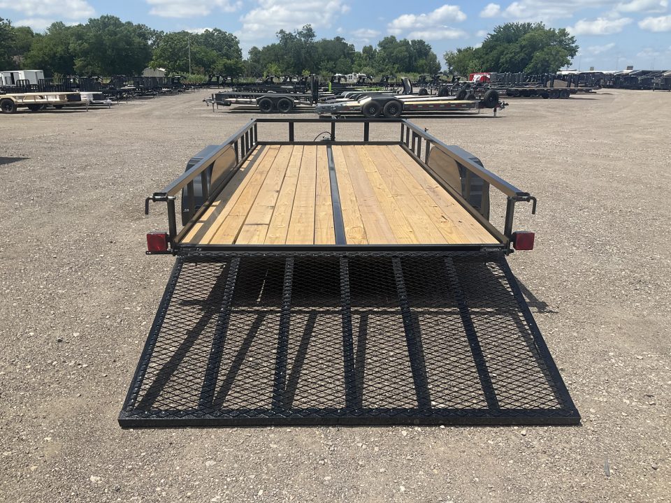 New 2026 Commander 83"x16' Tandem Axle Utility