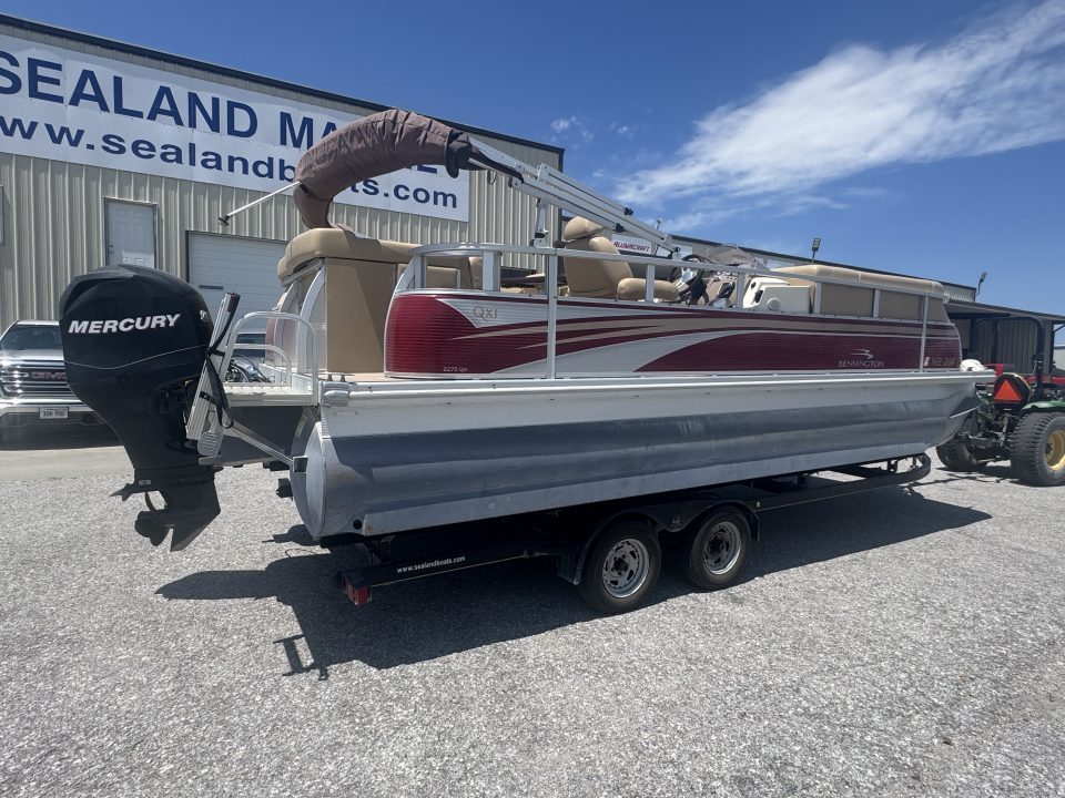 Used 2007 Bennington 22 QXI Pontoon Boat