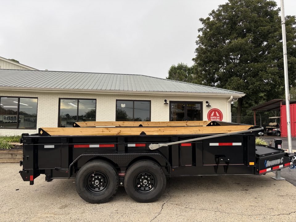 New 2027 Diamond C 82x14' Dump, 2' Sides, 3-Way Gate, Ramps LPT207