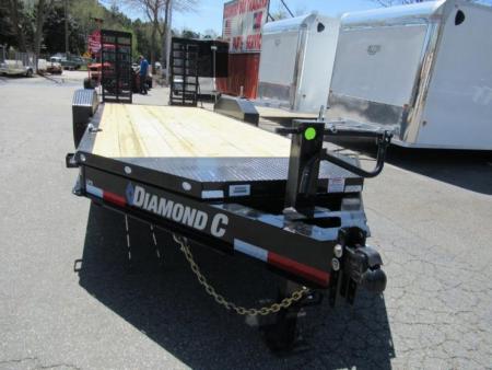 New 2027 Diamond C 82x22' Equipment, Low Profile, 2' Dove w/Ramps LPX207