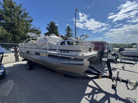 Used 2008 Weeres 18' Pontoon Boat