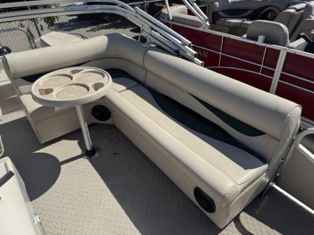 Used 2008 Weeres 18' Pontoon Boat