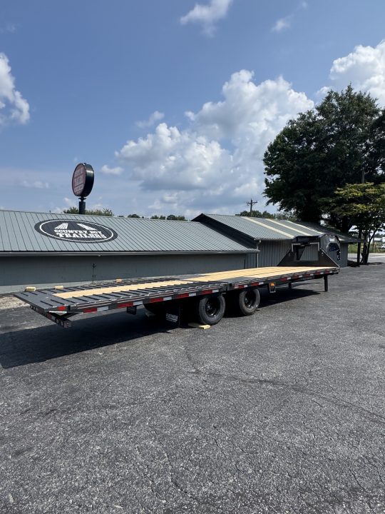 New 2027 Diamond C Trailers FMAX210HDT 30X102 Equipment Trailer