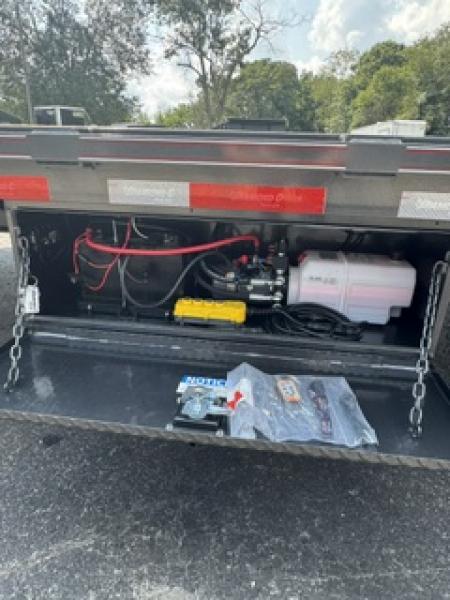 New 2027 Diamond C Trailers FMAX210HDT 30X102 Equipment Trailer
