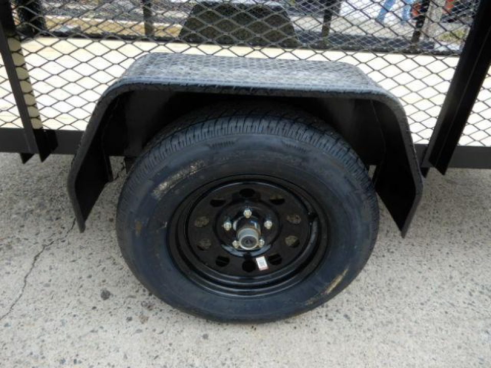 New 2027 Currahee Utility 5 x 10, Mesh Sides