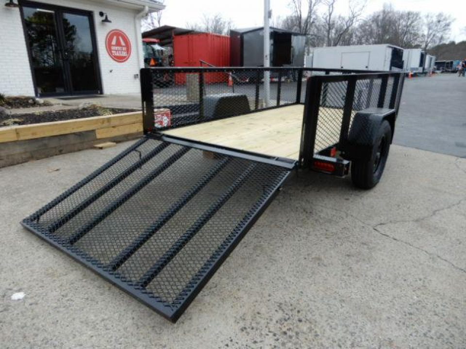 New 2027 Currahee Utility 5 x 10, Mesh Sides