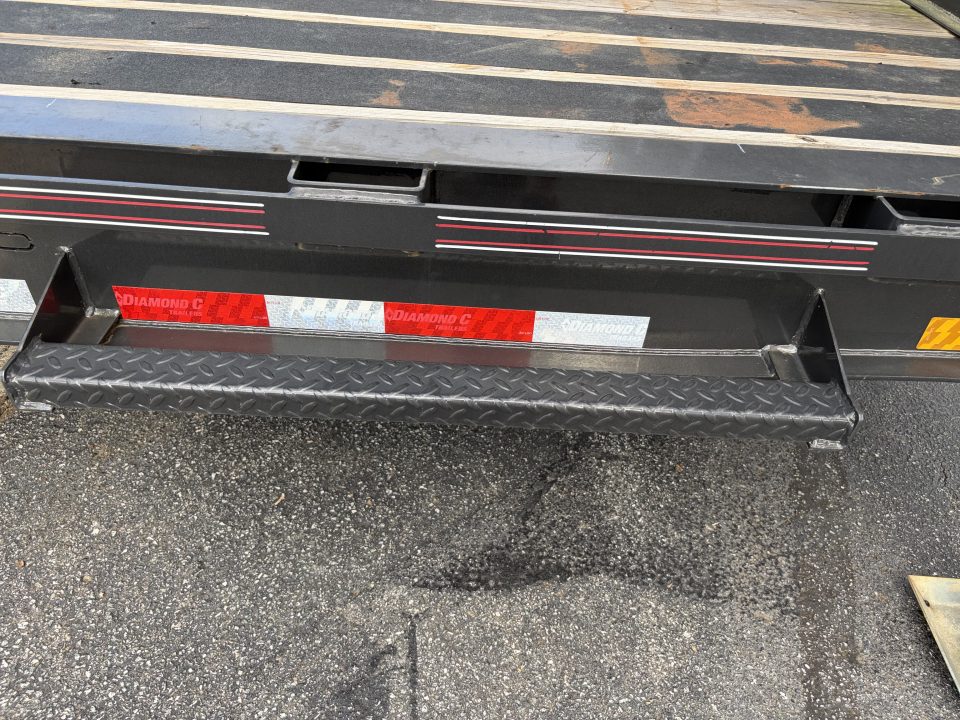 Used 2023 Diamond C Trailers HDT210L22X82 Equipment Trailer