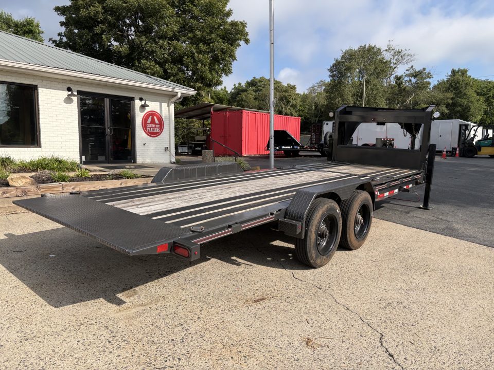 Used 2023 Diamond C Trailers HDT210L22X82 Equipment Trailer
