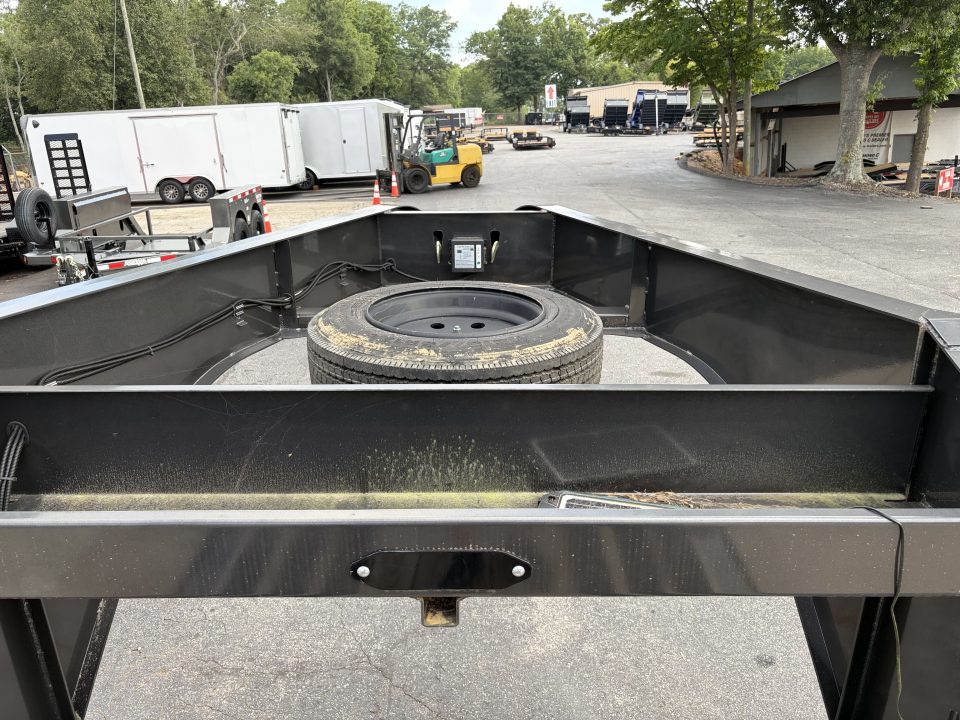 Used 2023 Diamond C Trailers HDT210L22X82 Equipment Trailer