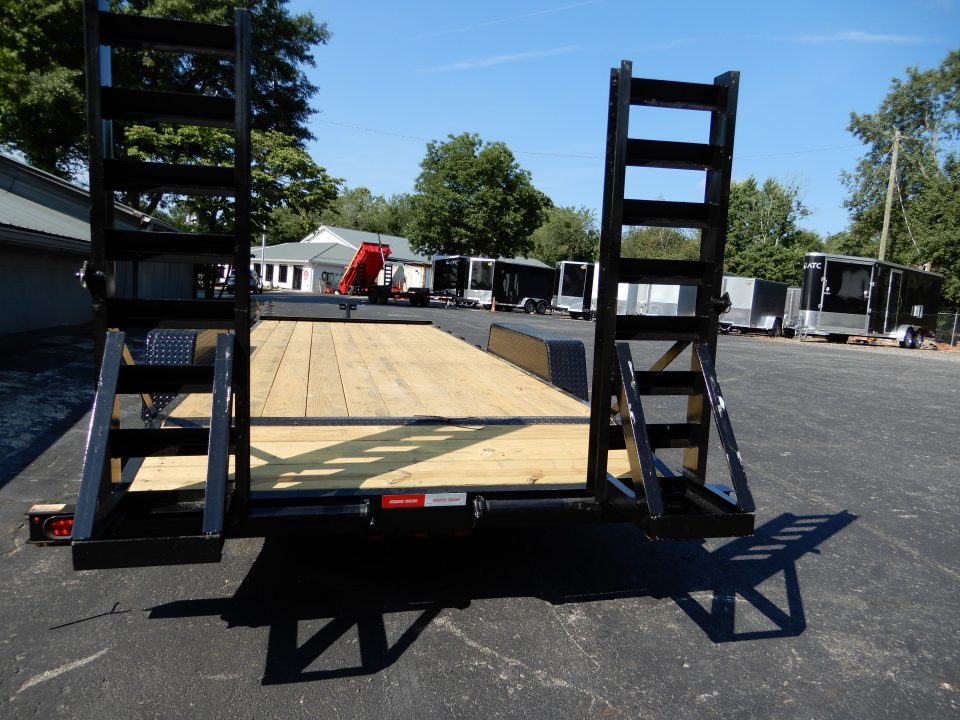 New 2026 Currahee 82"x20' Equipment, 2' Dove w/Ramps