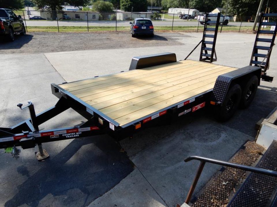 New 2027 Currahee 82x16' Equipment, 14' Straight, 2' Dove w/Ramps