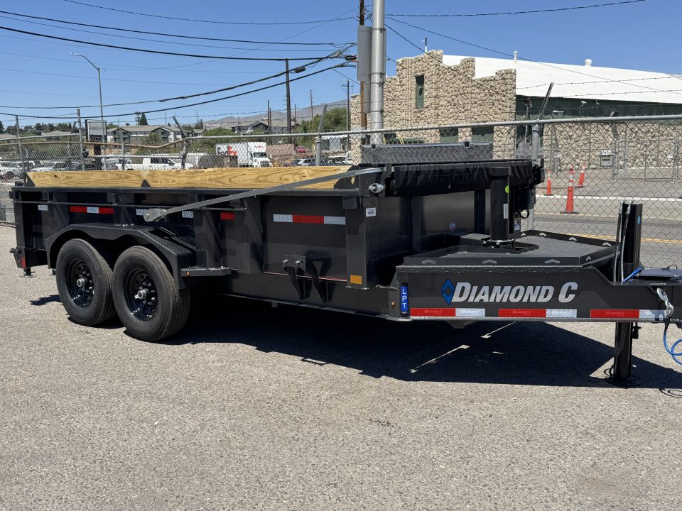 New 2026 Diamond C LPT 14' Pacesetter Edition - 15.5K Telescopic Dump Trailer