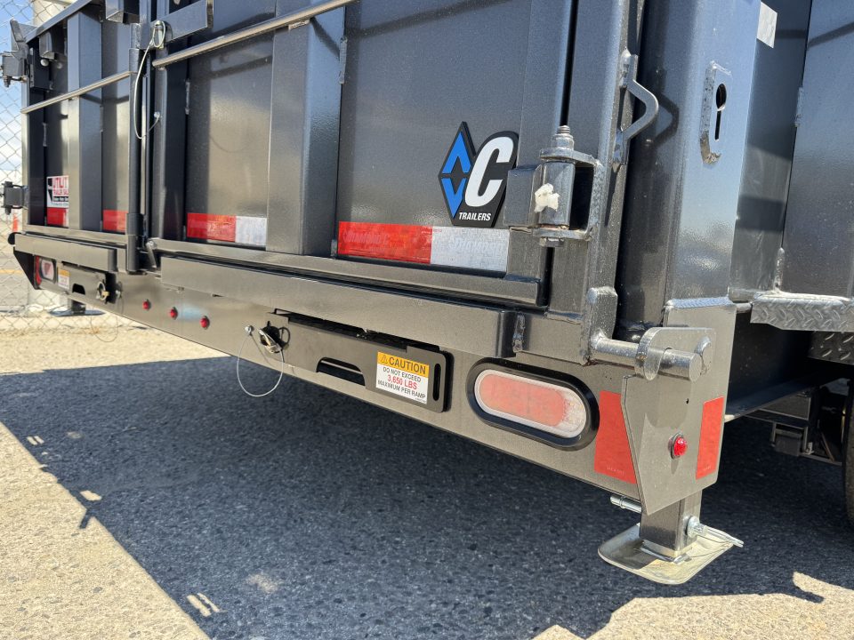 New 2026 Diamond C LPT 14' Pacesetter Edition - 15.5K Telescopic Dump Trailer