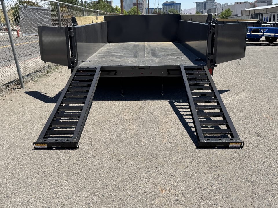 New 2026 Diamond C LPT 14' Pacesetter Edition - 15.5K Telescopic Dump Trailer