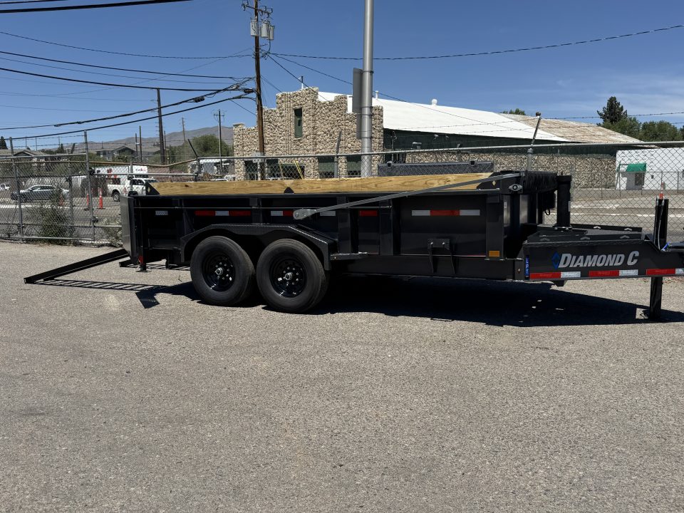 New 2026 Diamond C LPT 14' Pacesetter Edition - 15.5K Telescopic Dump Trailer
