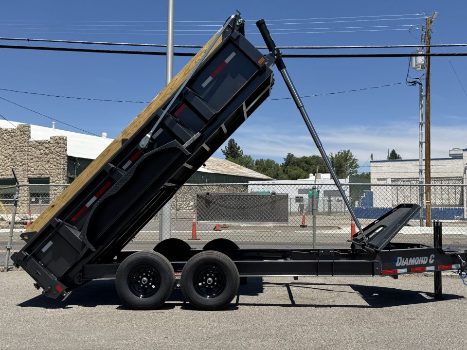 New 2026 Diamond C LPT 14' Pacesetter Edition - 15.5K Telescopic Dump Trailer