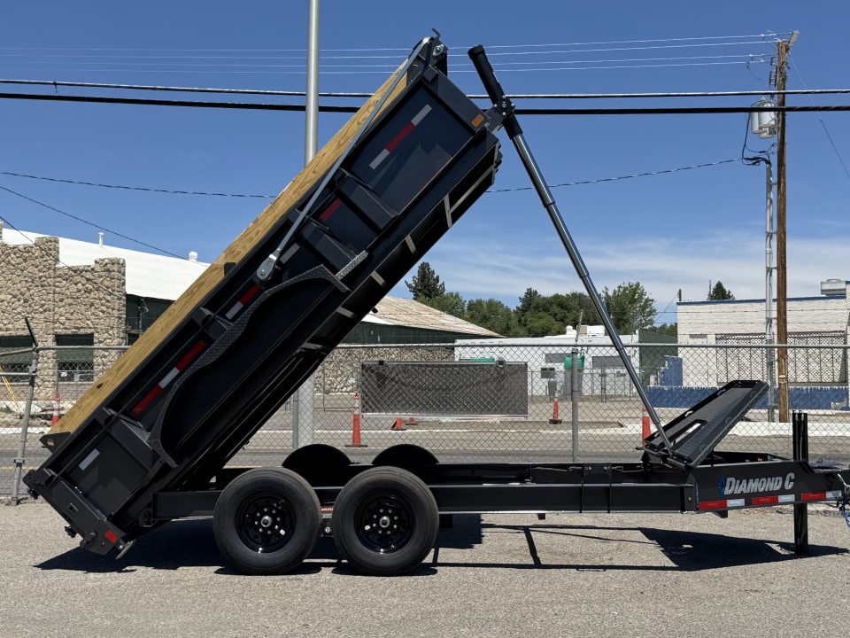 New 2026 Diamond C LPT 14' Pacesetter Edition - 15.5K Telescopic Dump Trailer
