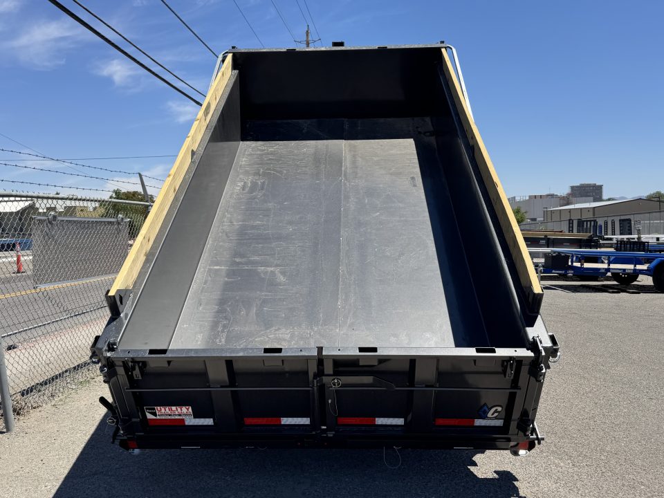 New 2026 Diamond C LPT 14' Pacesetter Edition - 15.5K Telescopic Dump Trailer