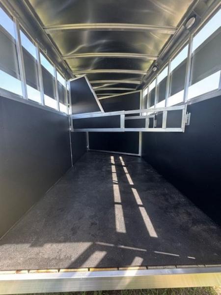New 2027 Shadow 3H Stablemate STK BP Horse Trailer
