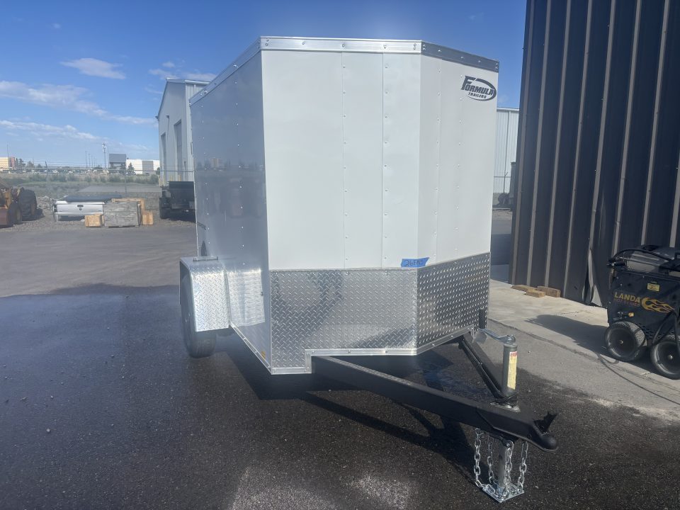 New 2026 Formula Trailers 5 X 8 ENCLOSED, REAR RAMP Cargo / Enclosed Trailer