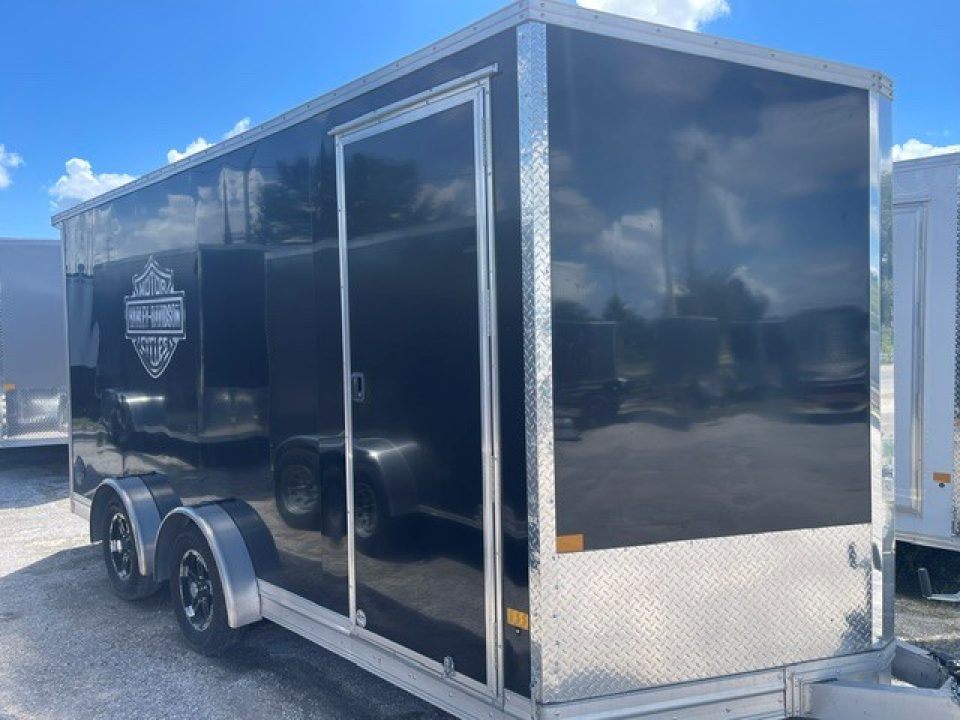 2023 E-Z Hauler photo 2