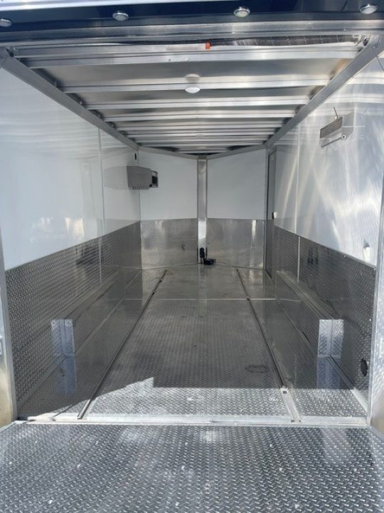 2023 E-Z Hauler photo 6