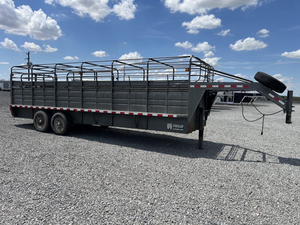 Used 2007 W-W Roustabout 99477 Livestock/Show Cattle