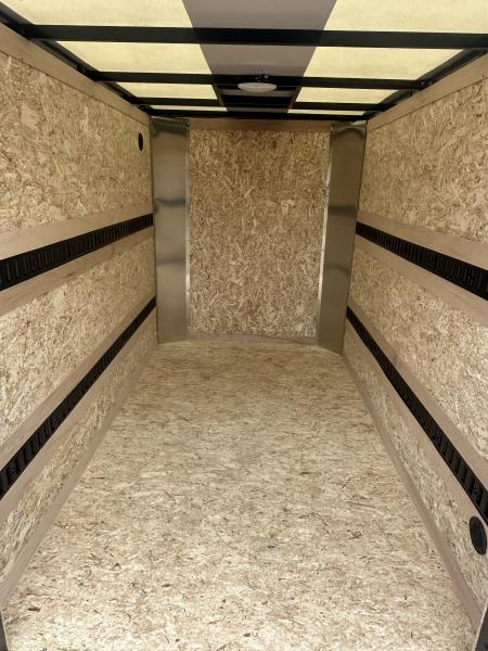 New 2027 Discovery Trailers Rover ET 5x8 #30685 Cargo / Enclosed Trailer