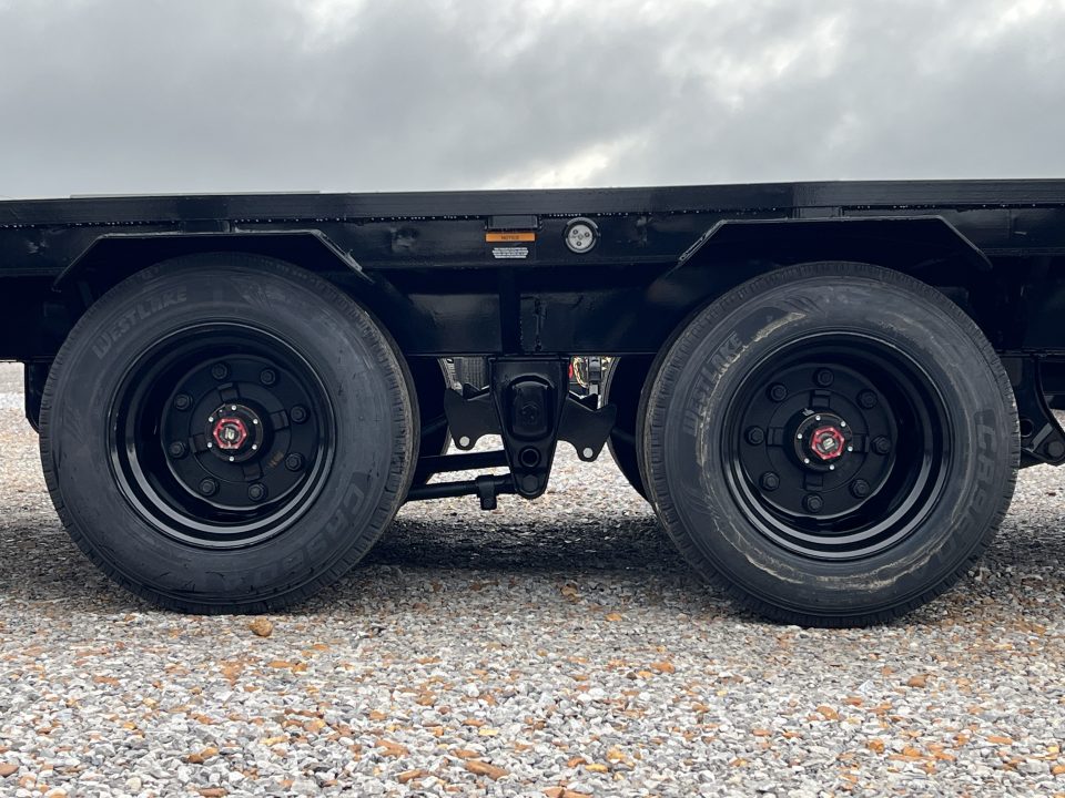 New 2026 MAXXD Gooseneck Flatbed Trailer | 102" x 28' 30K GVWR HYD JACKS