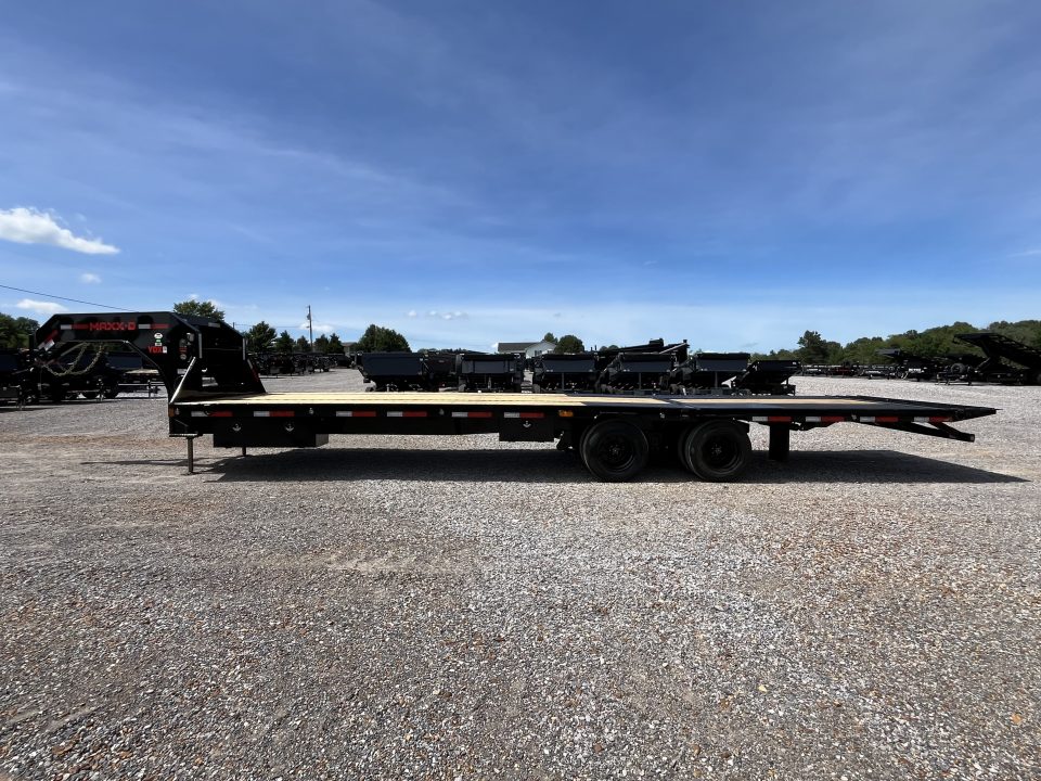 New 2027 MAXXD 102"X32' 30K Hydraulic Dovetail Gooseneck Trailer