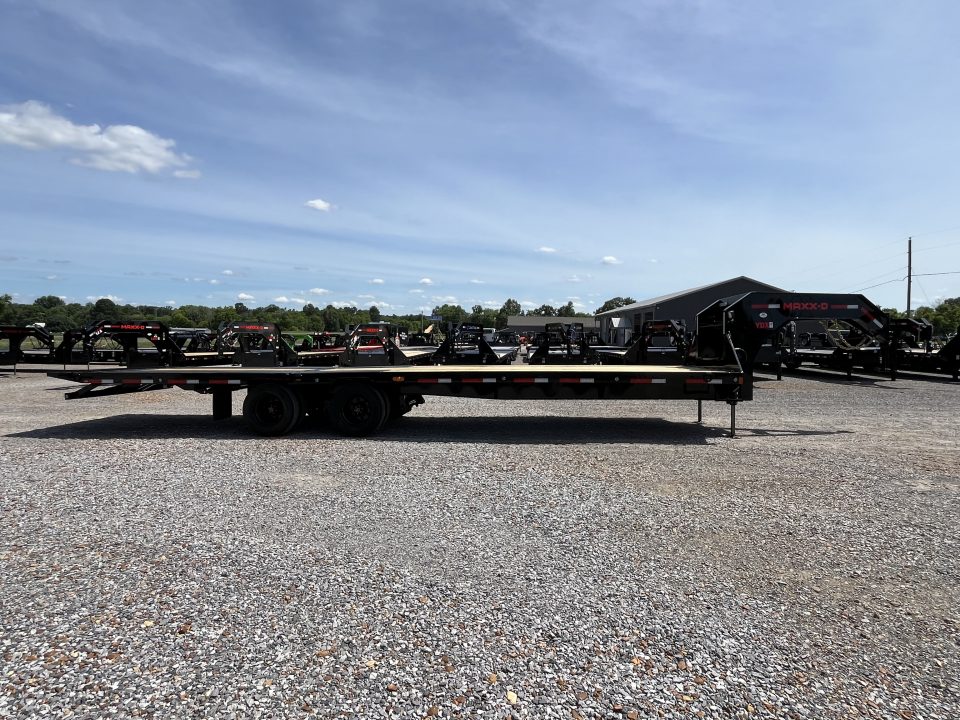 New 2027 MAXXD 102"X32' 30K Hydraulic Dovetail Gooseneck Trailer