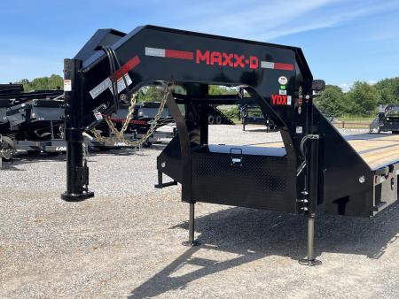 New 2027 MAXXD 102"X32' 30K Hydraulic Dovetail Gooseneck Trailer