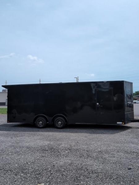 New 2026 Diamond Cargo 8.5' X 24' TA V-Nosed Enclosed Trailer/ 5 Year Warranty