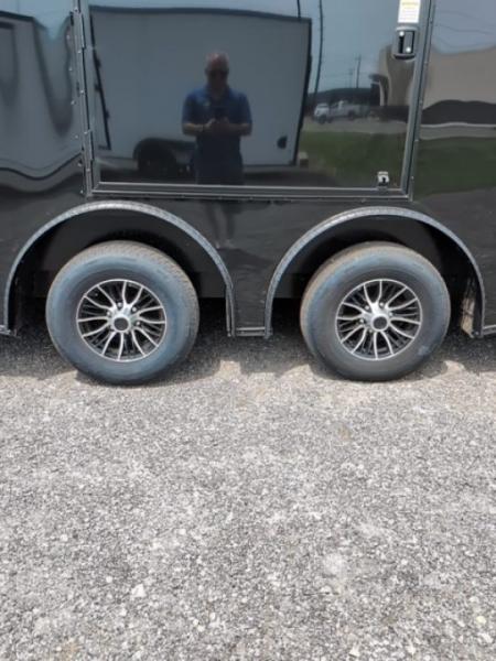 New 2026 Diamond Cargo 8.5' X 24' TA V-Nosed Enclosed Trailer/ 5 Year Warranty