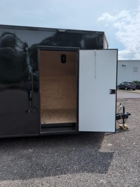 New 2026 Diamond Cargo 8.5' X 24' TA V-Nosed Enclosed Trailer/ 5 Year Warranty