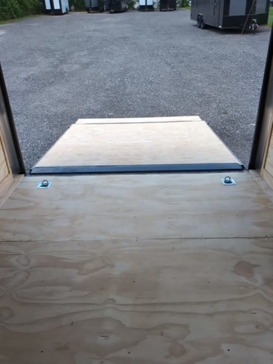 New 2026 Diamond Cargo 8.5' X 20' TA V-Nosed Enclosed Trailer/ 5 Year Warranty Cargo / Enclosed Trailer