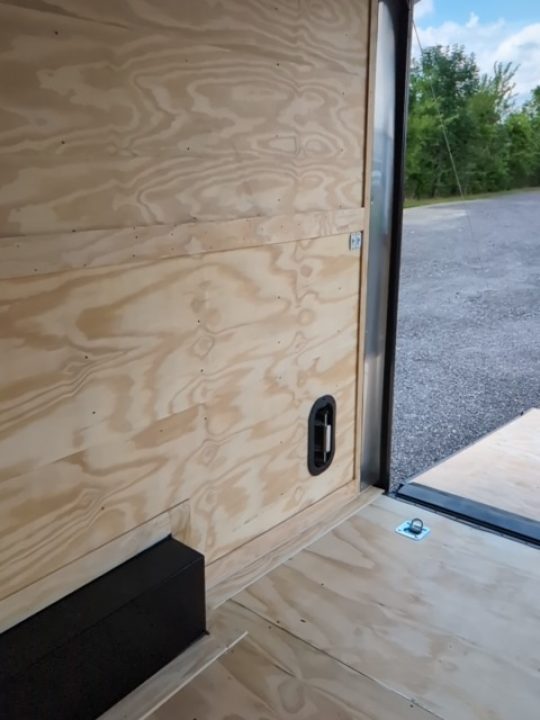 New 2026 Diamond Cargo 8.5' X 20' TA V-Nosed Enclosed Trailer/ 5 Year Warranty Cargo / Enclosed Trailer