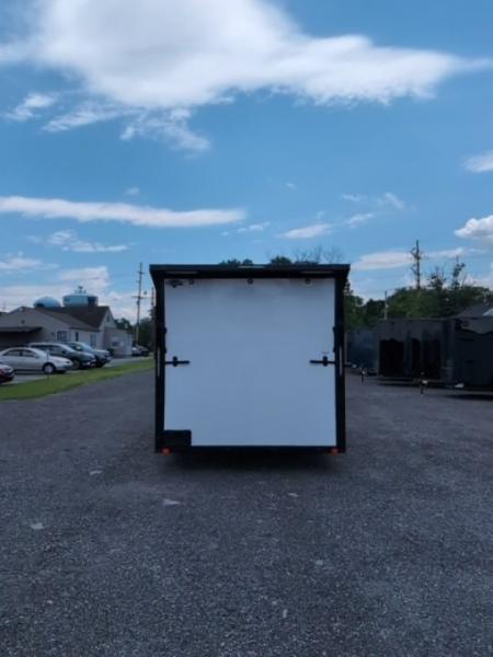 New 2026 Diamond Cargo 8.5' X 20' TA V-Nosed Enclosed Trailer/ 5 Year Warranty Cargo / Enclosed Trailer
