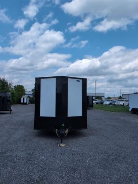 New 2026 Diamond Cargo 8.5' X 20' TA V-Nosed Enclosed Trailer/ 5 Year Warranty Cargo / Enclosed Trailer