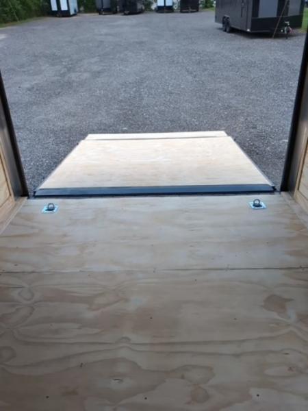 New 2026 Diamond Cargo 8.5' X 20' TA V-Nosed Enclosed Trailer/ 5 Year Warranty Cargo / Enclosed Trailer