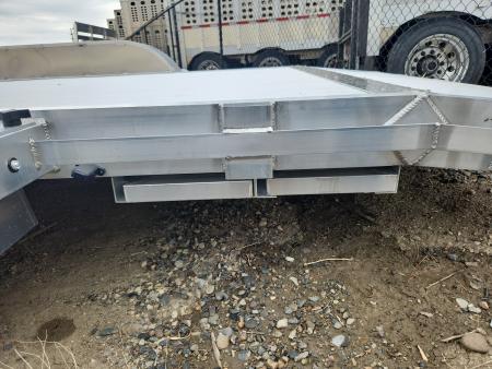 New 2027 Mission 16' OPEN CH Car Hauler