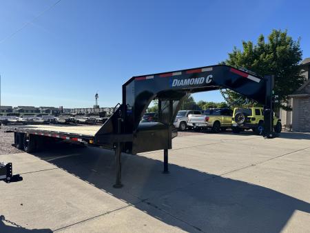 New 2026 Diamond C Trailers 32' FMAX212 Flatbed Trailer