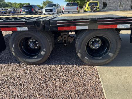 New 2026 Diamond C Trailers 32' FMAX212 Flatbed Trailer